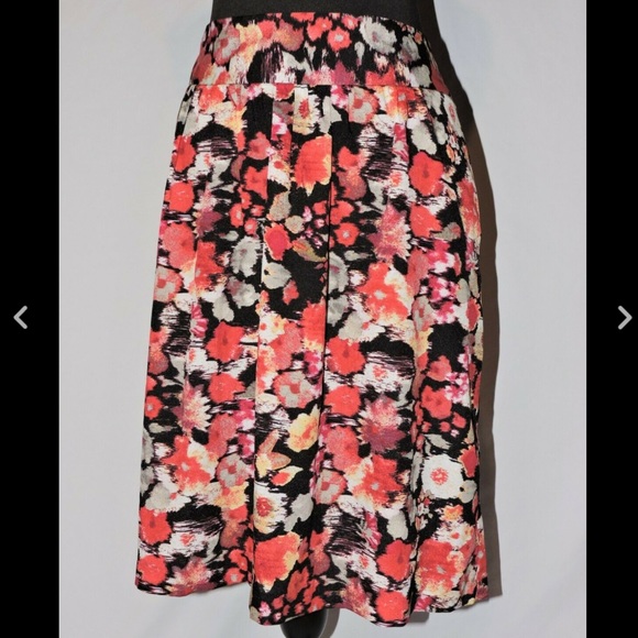 CJ Banks Floral Skirt Womens Sz 16 - Picture 4 of 4